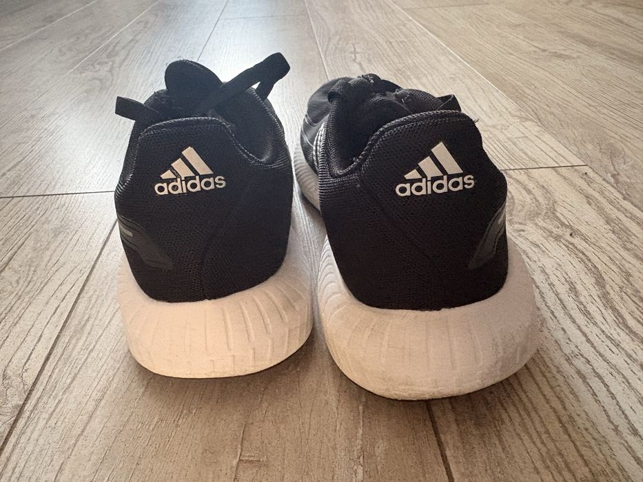 Buty adidas mlodzieżowe rozmiar 38 2/3