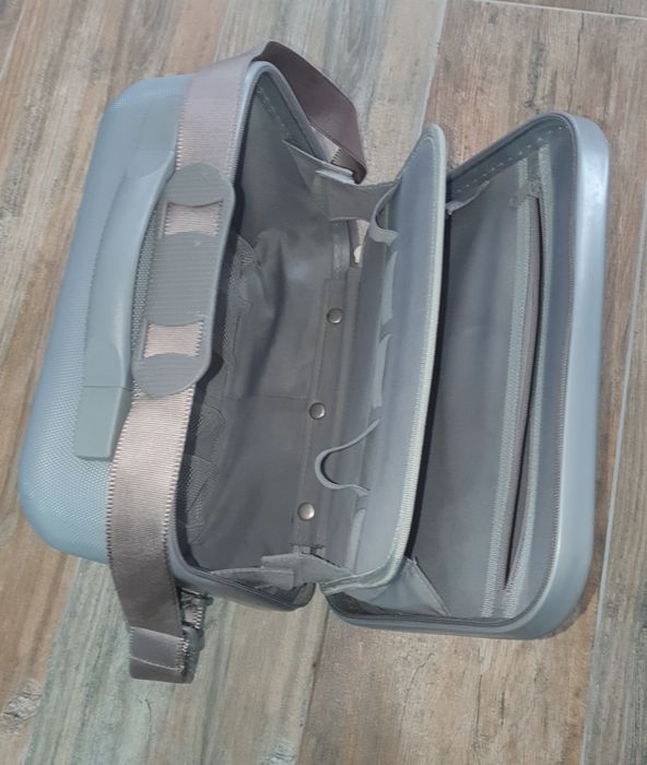 Vendo mala de viagem