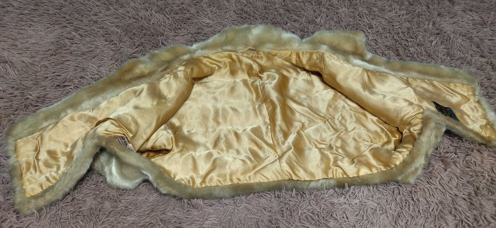 Весільна шубка ,болеро,накидка, муфта