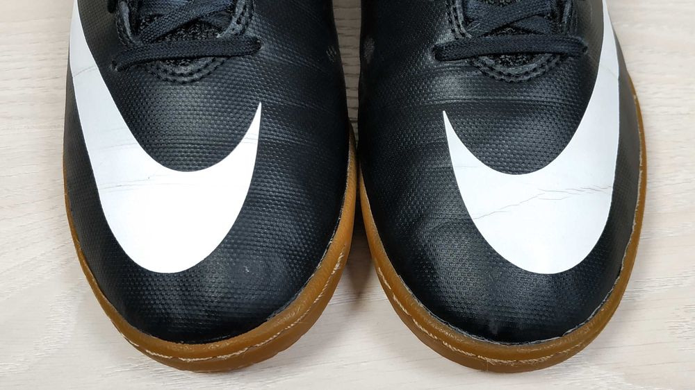 Футбольні кросівки футзалки бампи Nike Mercurial оригінал, розмір 40.5