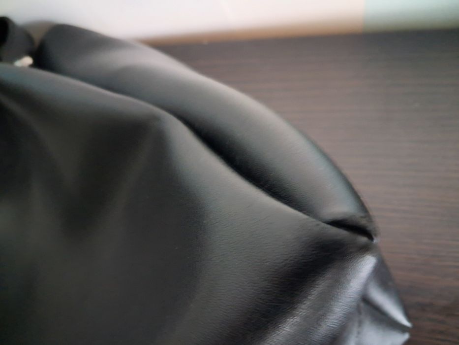 Сумка Guess в ідеальному стані. Два в одному