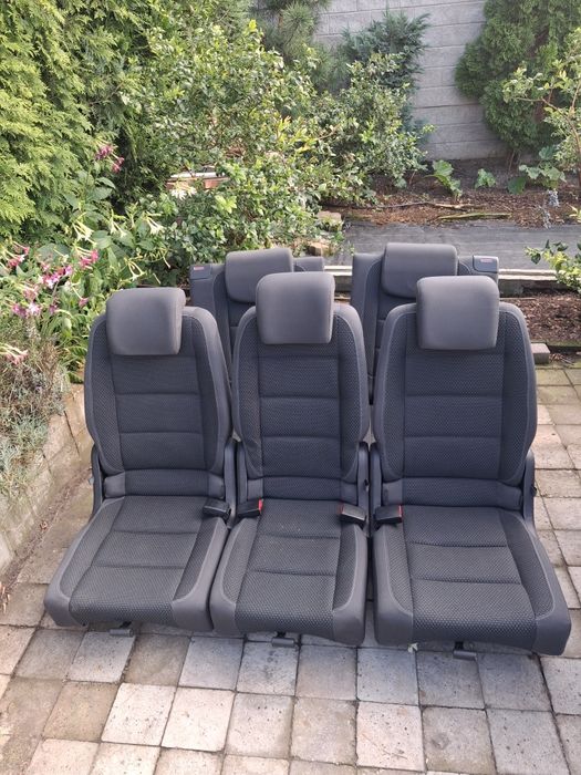 Fotel fotele  prawy lub lewy vw touran lift 10-15