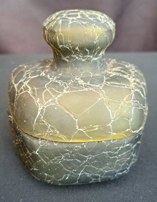 Peça de tocadour em vidro antigo MARCEL FRANCK