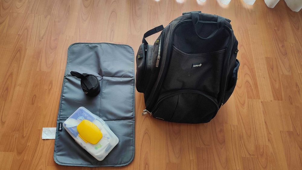 Mochila de bebé como nova