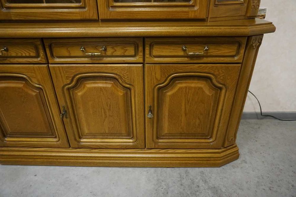 Witryna z Komodą Dębowa podświetlana 5 drzwiowa szer. 160 cm    p-1132