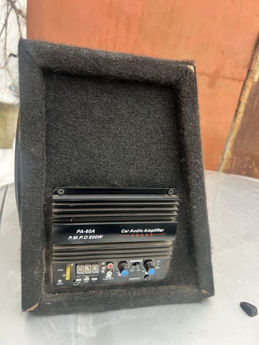 Продам активний сабвуфер