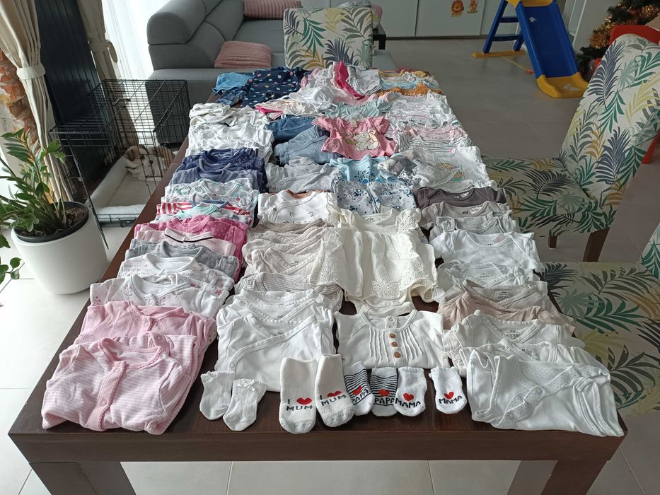Zestaw ubranek rozmiar 62 większość rozpinana na zatrzaski 88 sztuk