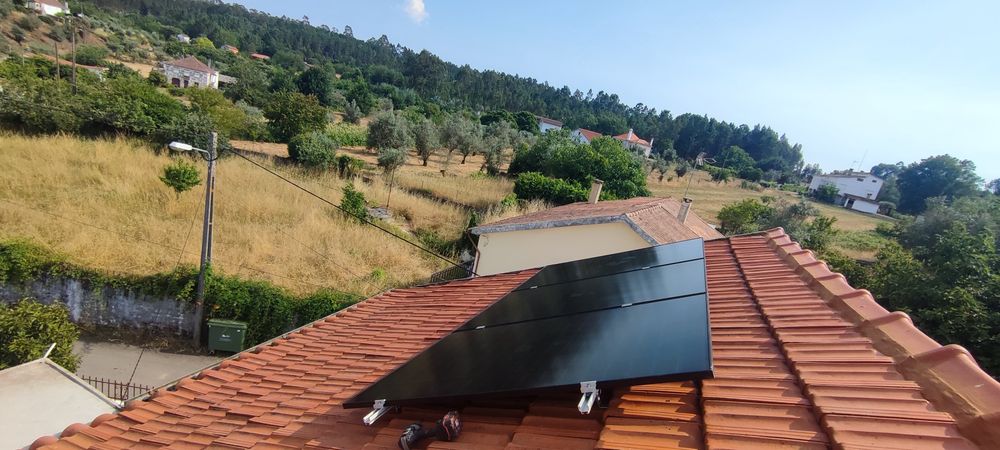 Limpeza, instalação e manutenção de painéis fotovoltaicos