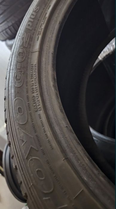 Шины всесезонные, 275 40 20 - 315 35 20, 8мм