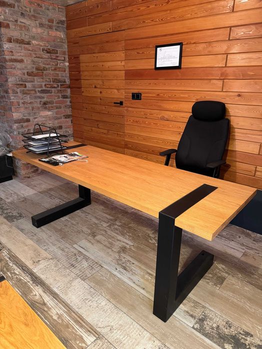 Ekskluzywny komplet mebli dębowych LOFT – stół 205 cm + regał + stolik