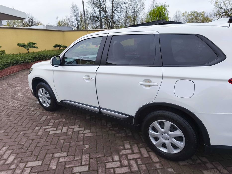 Mitsubishi Outlander 2022