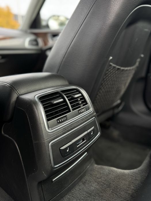 AUDI A6C7  2013 року