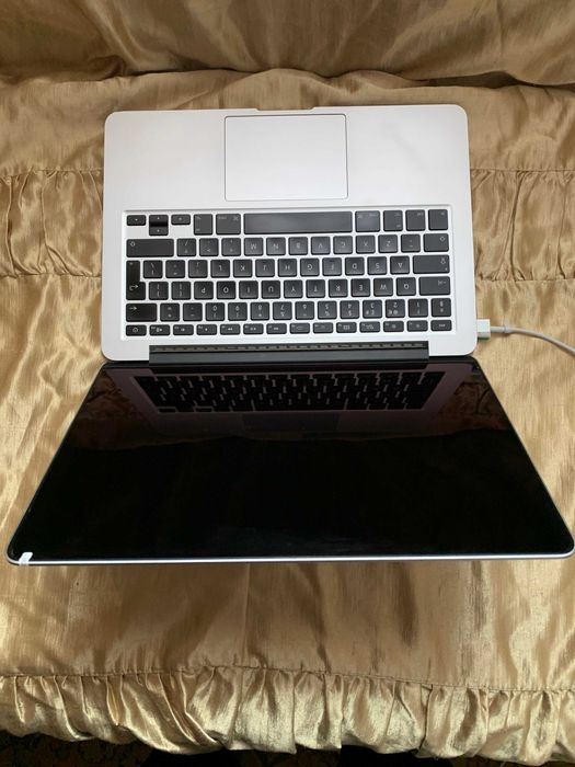Apple Macbook Pro RETINA A1502 i5 2.7GHz 2016 8GB/128 GB