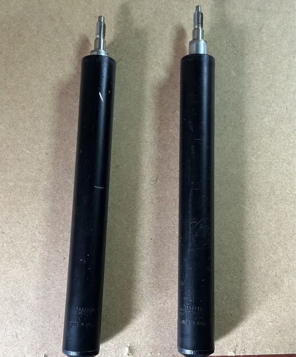 Продаю б/у амортизатори до автомобіля Daewoo Lanos