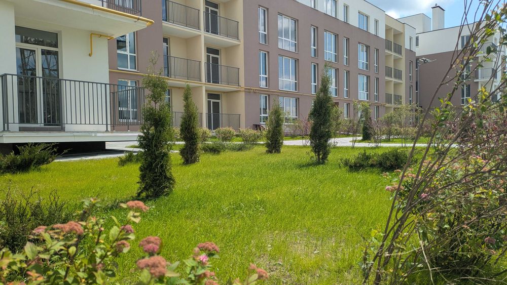 Готова 1 кімнатна з окремою спальною, новий будинок. за 23 500