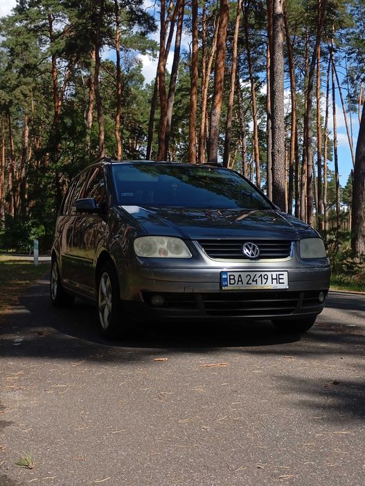 Продам Volkswagen Touran
