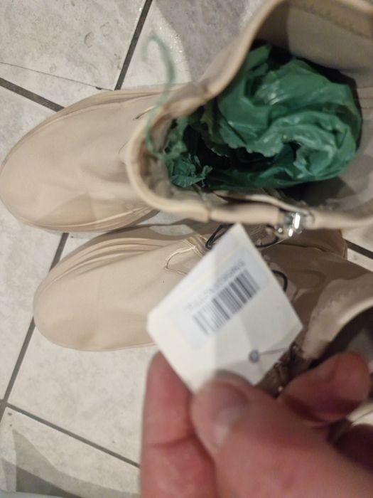 Nowe Reserved Botki Heavy z zamkiem na koturnie roz,38,39/40