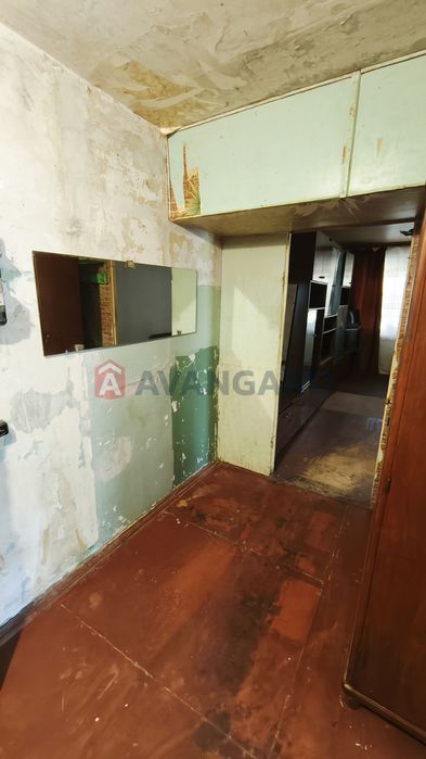 Продам 3 кімнатну квартиру в цегляному будинку