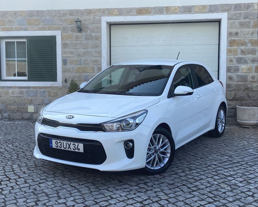 Kia Rio 1.4 CRDi | Nacional | 137 mil kms | Vários extras |