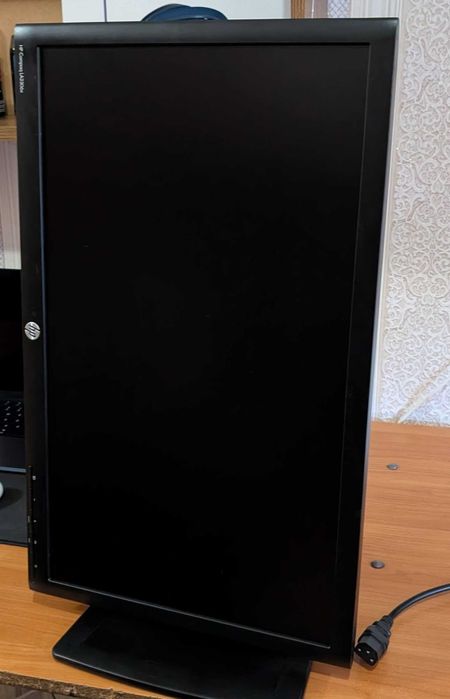 Монітор HP LA2306x