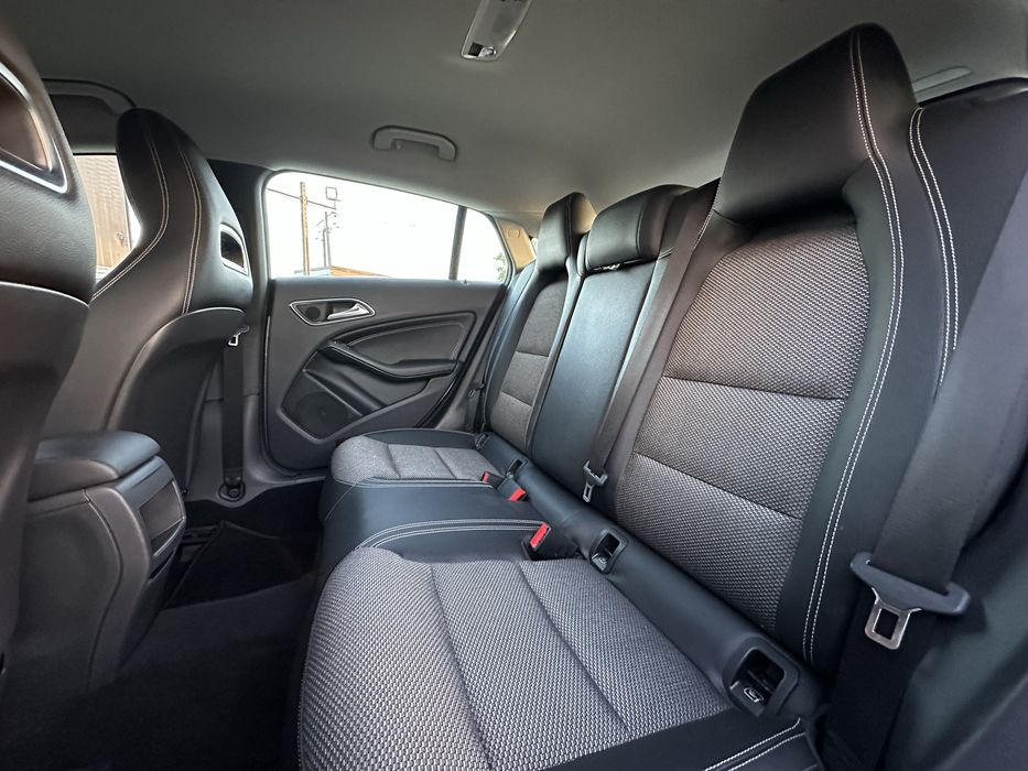 Mercedes CLA 180 CDI Shooting Brake  ‘ GARANTIA ‘