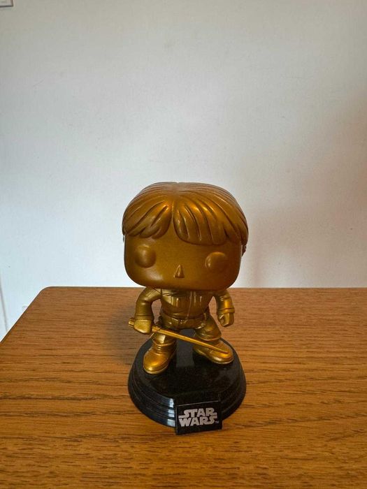 Funko Pop! Star Wars: Luke Skywalker Gold - 9364738874367106121