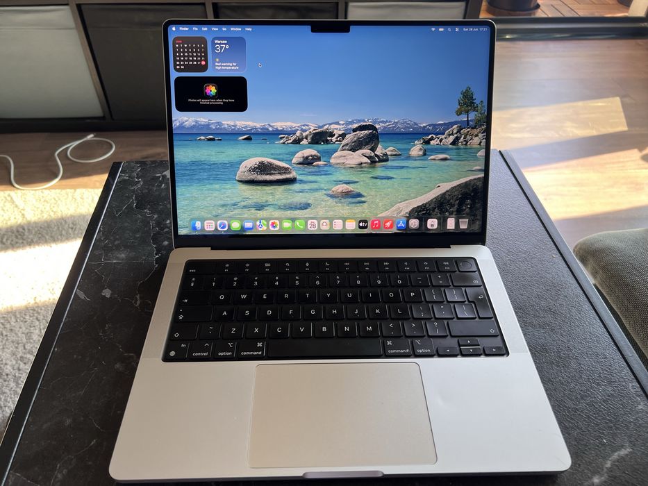 MacBook Pro 2021 M1 Pro | 32 GB RAM | 1 TB SSD | Gwarancja 12 miesięcy