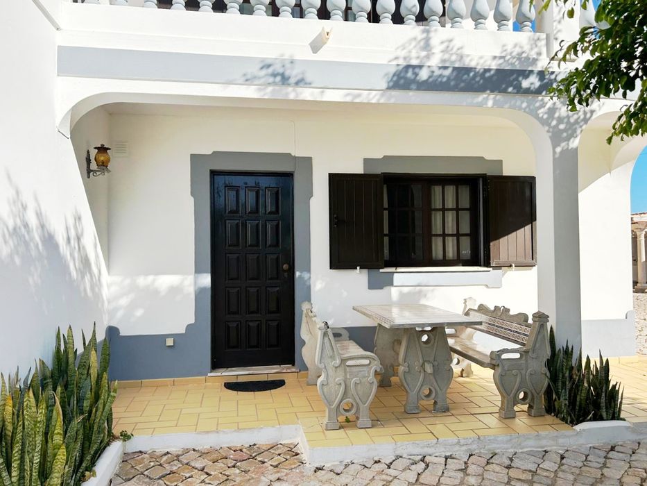 Alugo apartamento T1 nos arredores de Albufeira