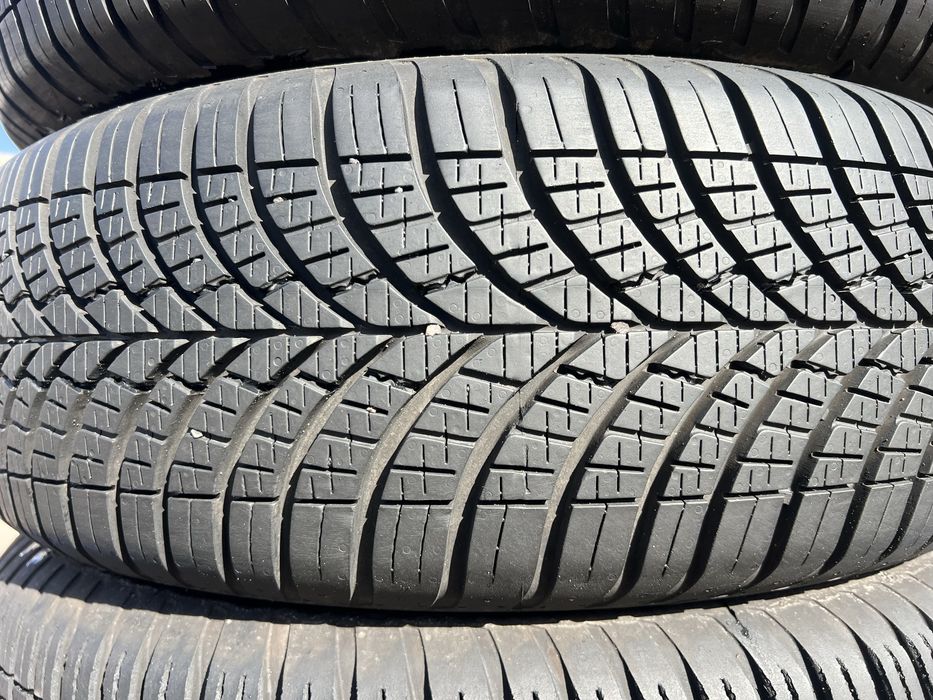 195/65r15 Goodyear Vector 4 season 25р шини всесезонні комплект