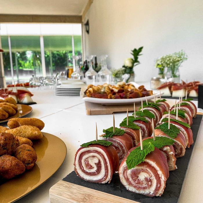 Catering ao domicílio ou em espaços particulares