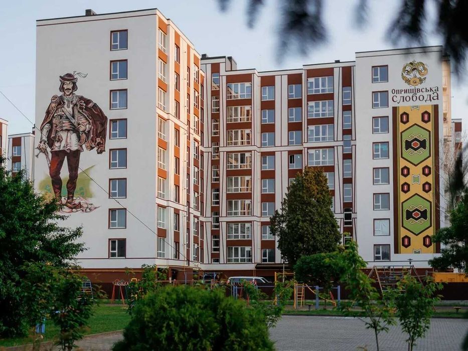 ТЕРМІНОВО! Видова двокімнатна квартира з ремонтом