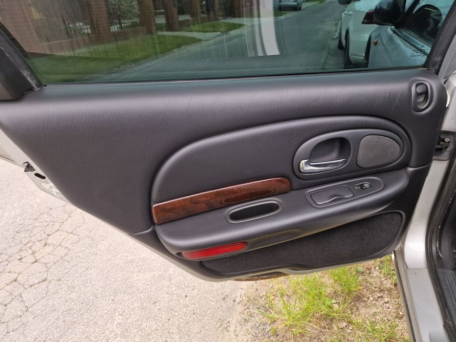 Pozostałości po chrysler 300M