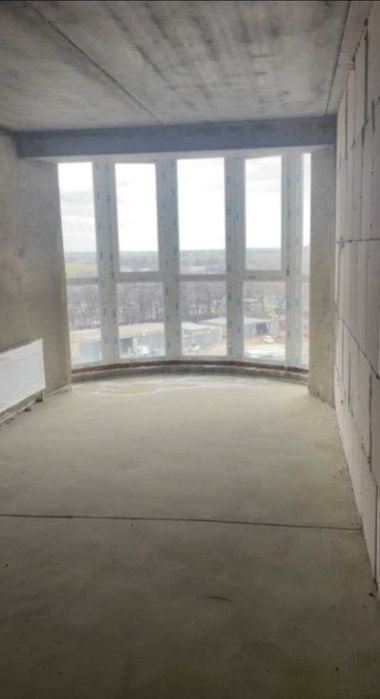 Продаж 3хкімнатной квартири 103 кв м за 63000у.е. в новобудові.