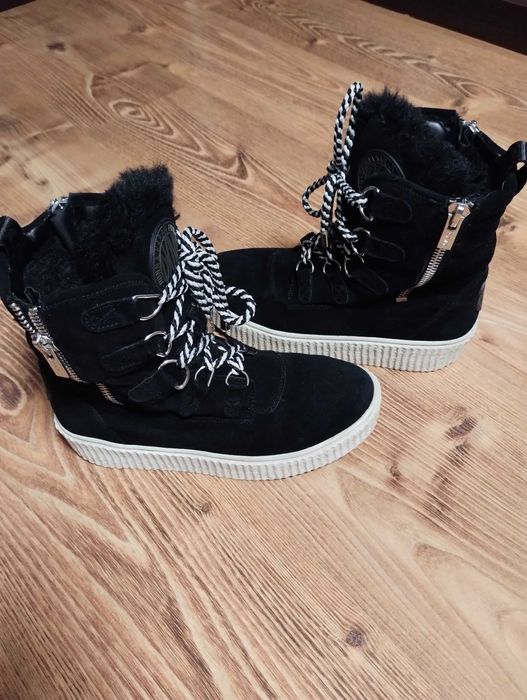 Buty/botki/śniegowce DKNY stan bardzo dobry