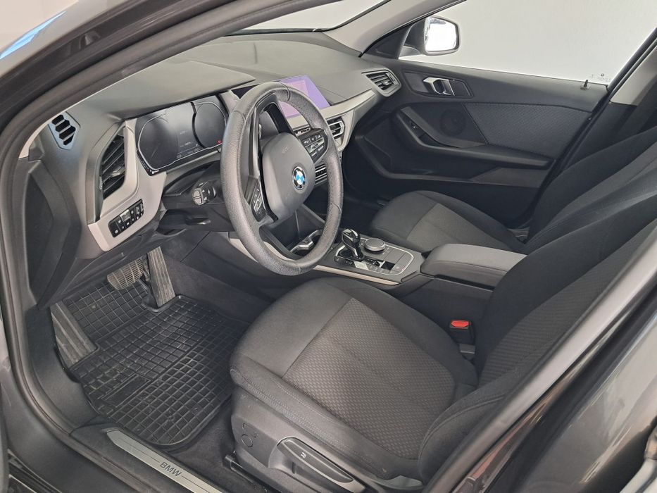 BMW 116 d - ano 2021