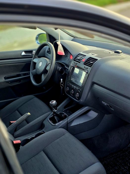 Vw golf 5 1.4 fsi klima android auto alufelgi