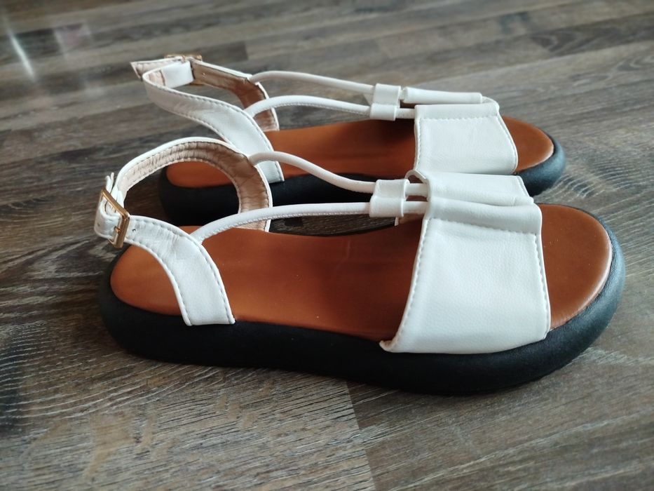 Sandały damskie typu  Ecco