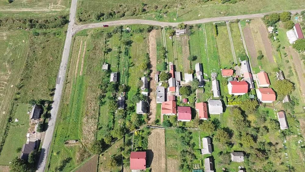 Продаються 2 земельні ділянки за ціною 1-єї у с.Діброва-Заплатенська