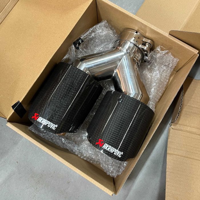 Нові насадки на глушник акраповіч купити акрапович акрапович на машину