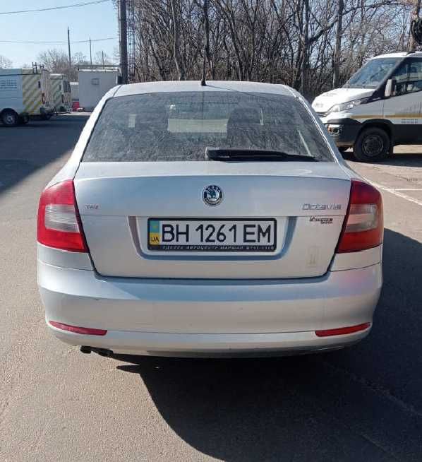 Легковий хетчбек Skoda Octavia , 2012 року