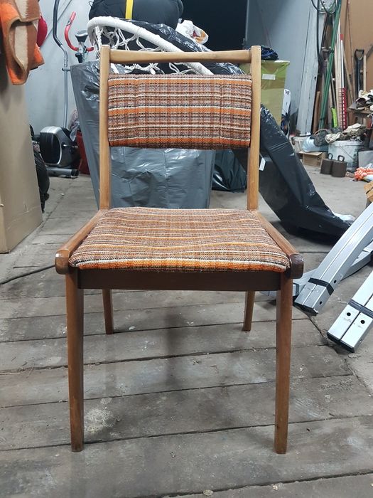 Krzesła Tapicerowane "jar"z PRL.6 szt.