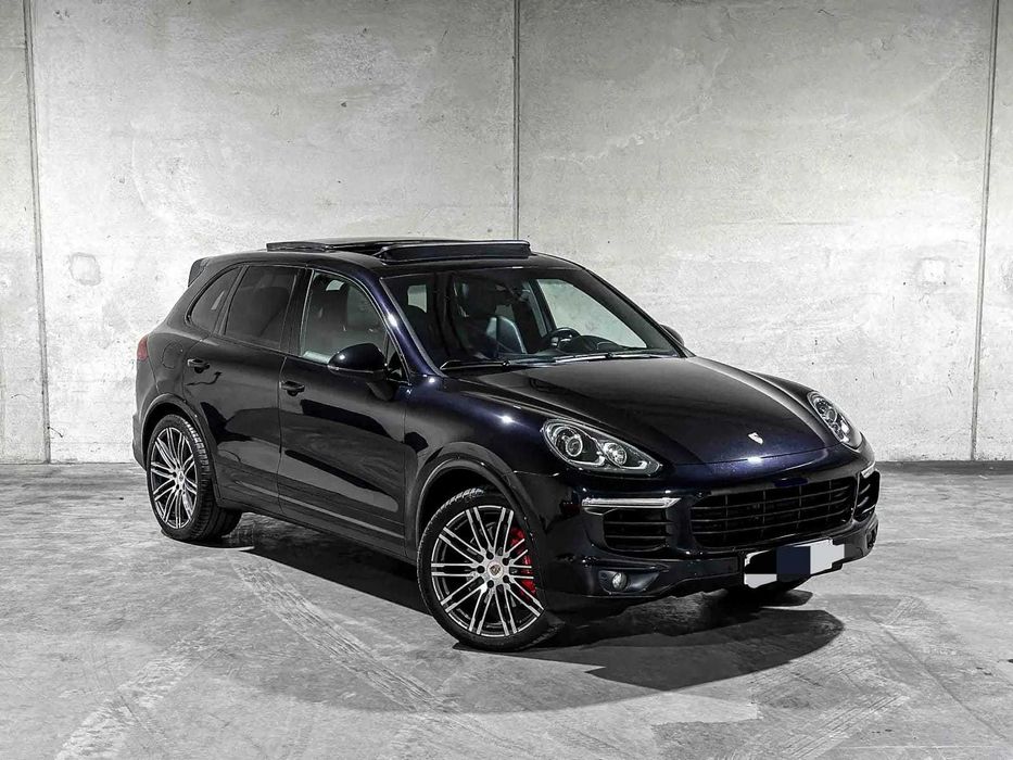 Porsche Cayenne S E-Hybrid 3.0 V6 – Versão Sport Chrono, Plug-in