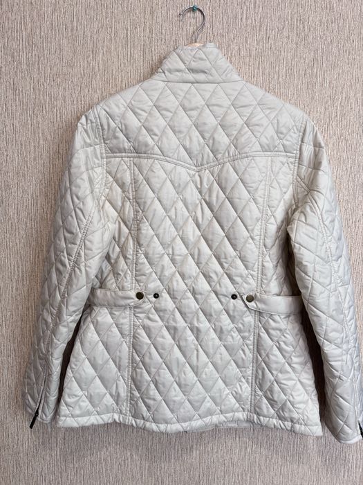 Жіноча стильна стьобана куртка barbour , оригінал  стан ідеальний