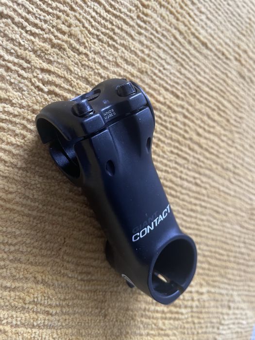 Mostek Giant Contact