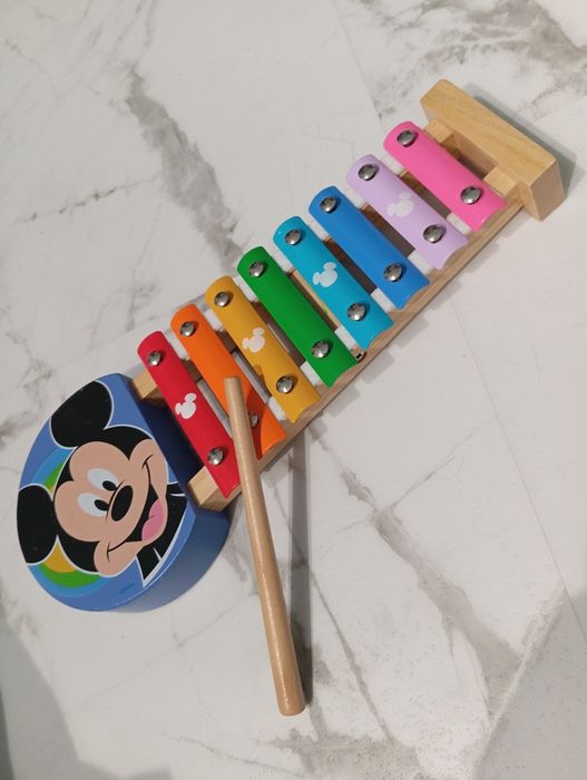 Cymbałki dziecięce.