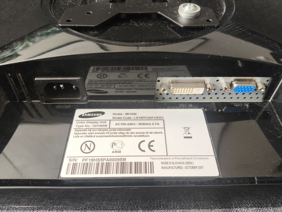 Monitor Samsung 961GW 19 cali