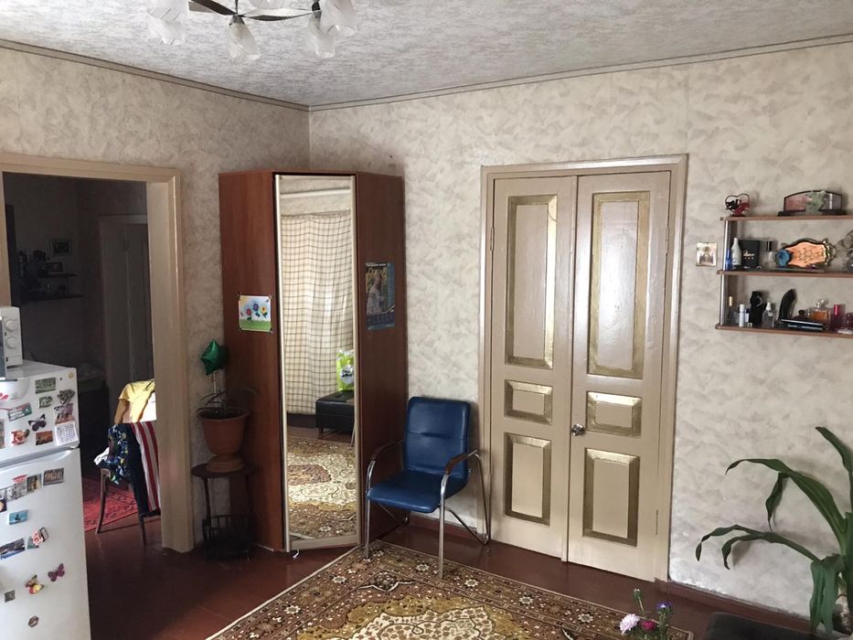 Дом Безлюдовка продам