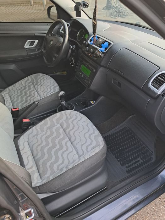 Продам Skoda Roomster