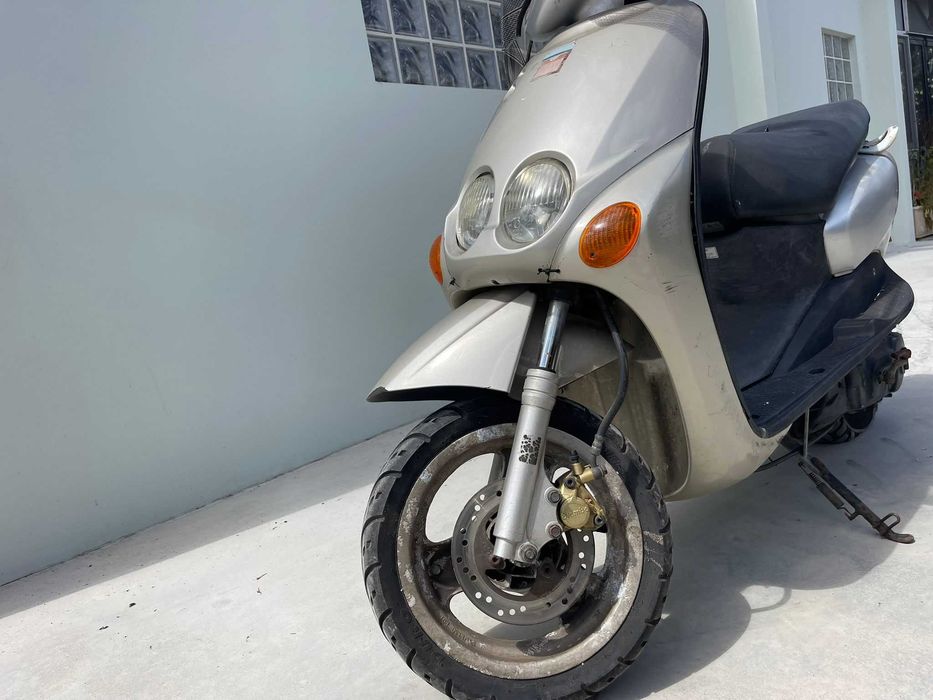 Yamaha Neos (motor minarelli)