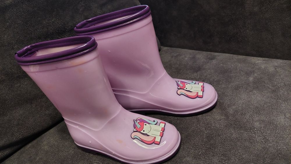 Гумові чоботи на дівчинку